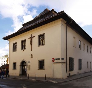 Warsztaty koronki klockowej pod wierzbą