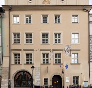 Krakowskim szlakiem silnych kobiet”– inkluzywny spacer miejski z pomocami sensorycznymi i elementami audiodeskrypcji AD