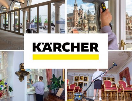 Cztery kolorowe zdjęcia z wnętrz Muzeum Krakowa z urządzeniami firmy Kärcher. Na środku napis Kärcher